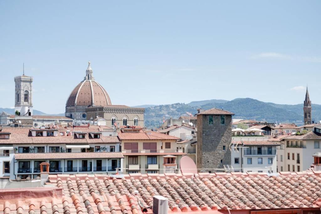 Апартаменты Ponte Vecchio-Newly Restyled Flat Флоренция Экстерьер фото